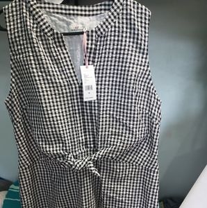 Vineyard vines dress